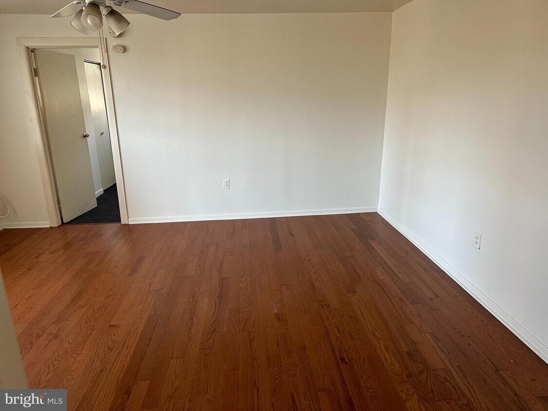 4522 Baker St Unit 16, Philadelphia, PA 19127 Apartment for Rent in Philadelphia, PA