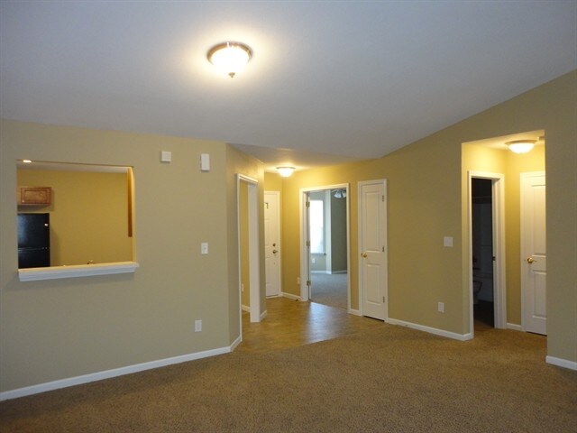 Building Photo - 5423 Twin Bridge Court