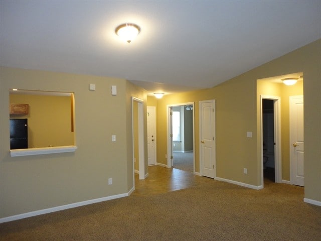 Building Photo - 5423 Twin Bridge Ct