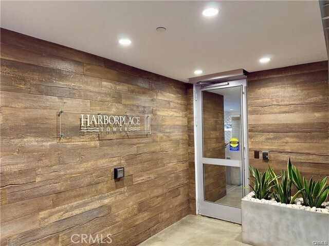 Foto del edificio - 525 E Seaside Way