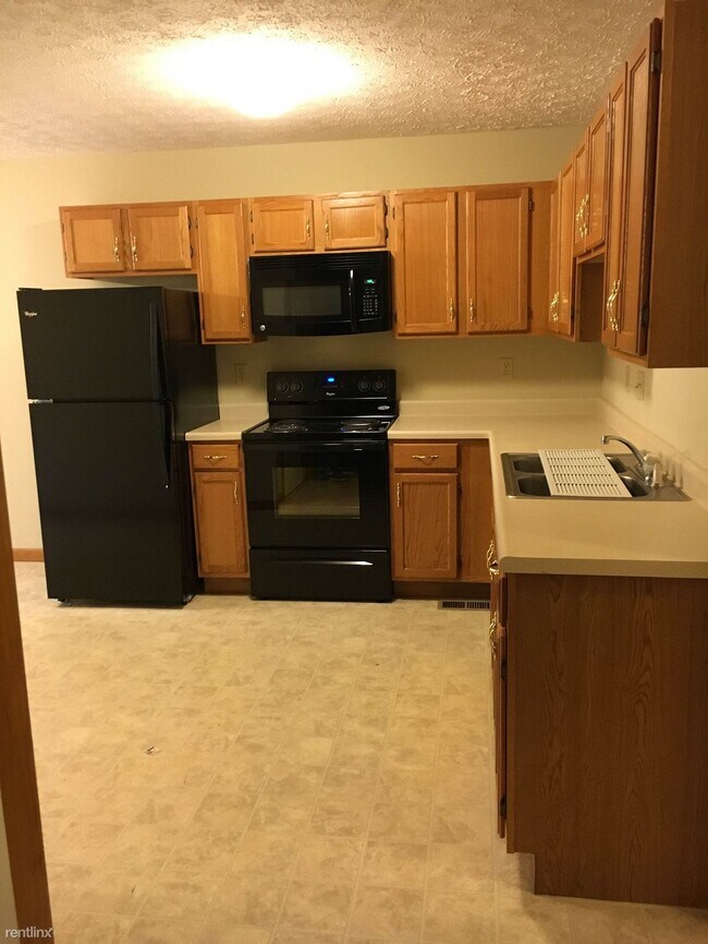 Foto del edificio - 2 br, 1 bath  - 15 S Trace Rd