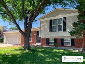 Building Photo - 9265 Garrison Dr