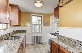 Kitchen - 518 N Nelson St