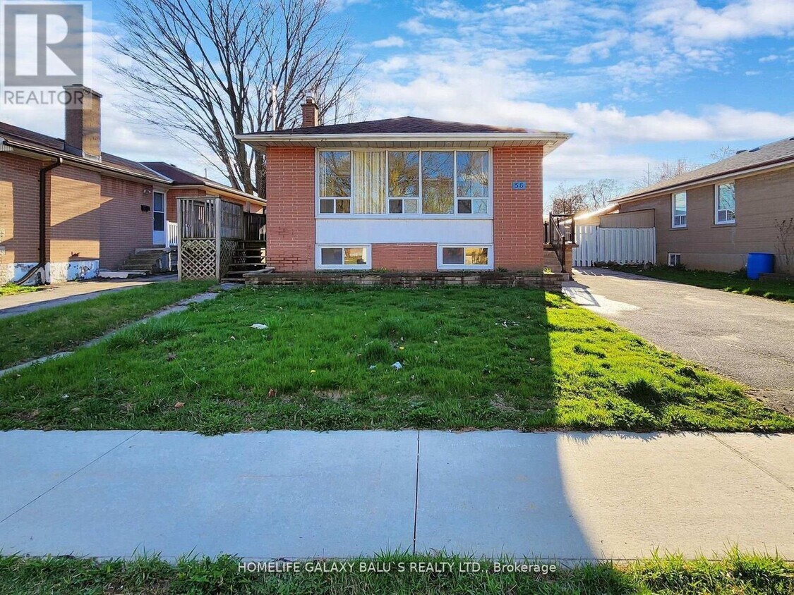Primary Photo - 58 Milford Haven Dr