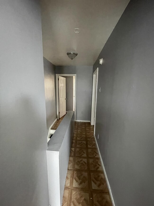 Foto del edificio - 3440 Hartville St