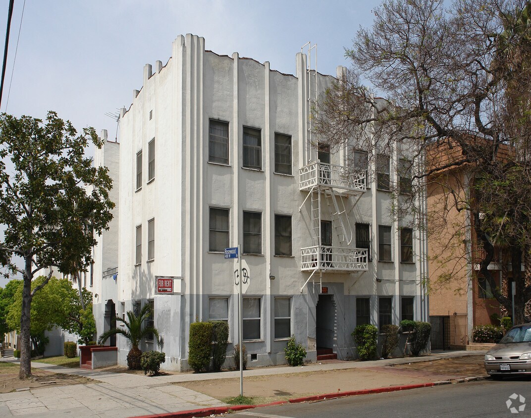 4125 Rosewood, ¡alejado - 4125 Rosewood Ave
