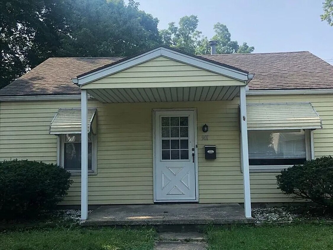 Foto principal - 901 E Emerson St