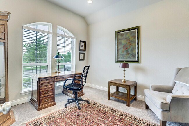 Foto del edificio - 8126 Silverspot Ln