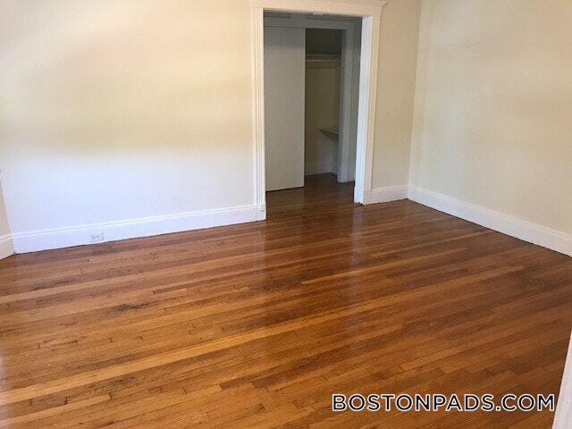 Foto del edificio - 235 Park Dr