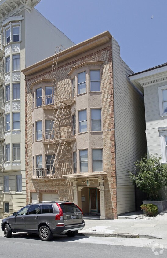 Primary Photo - 2380 Washington St