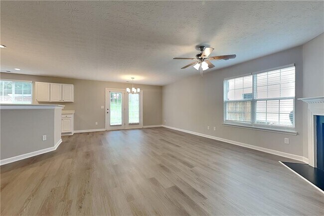 Building Photo - 3118 Farmstead Ct