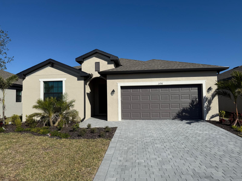 Foto principal - 1596 Saddlewood Cir