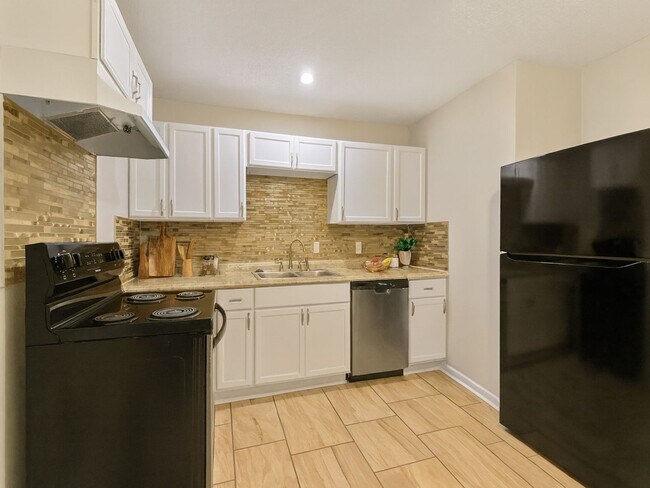 Foto del edificio - Spacious 4 Bed,1 Bath Home in Kansas City