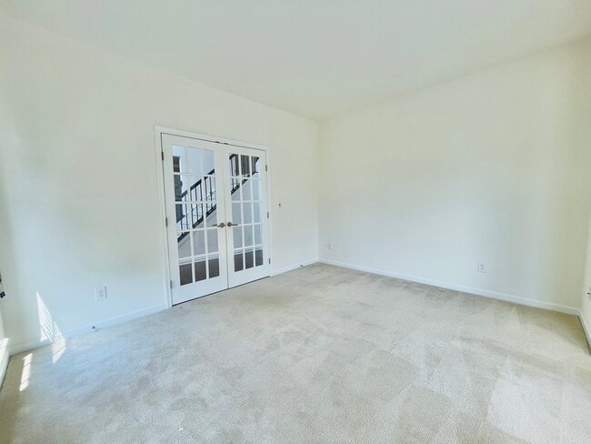 Building Photo - 7718 Wiltshire Ridge Rd
