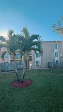 Building Photo - 4920 NW 79th Ave