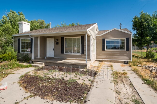 Building Photo - 386 Clifton Ave
