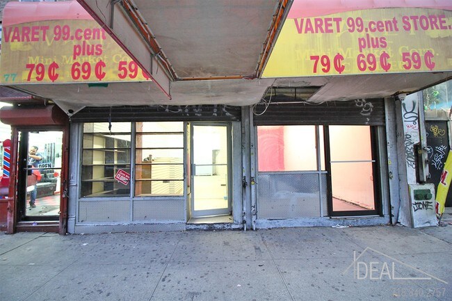 Building Photo - 77 Varet St