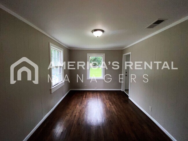 Foto del edificio - 104/105 7th Ave SE