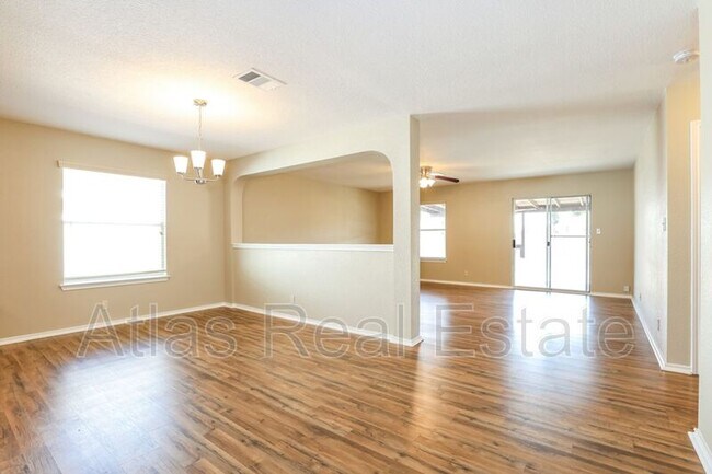 Building Photo - 8534 Snakeweed Dr