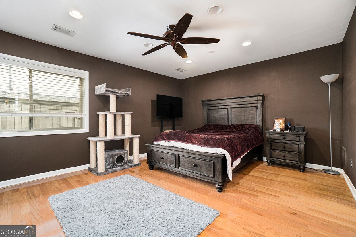 Foto principal - 3501 Roswell Rd NE