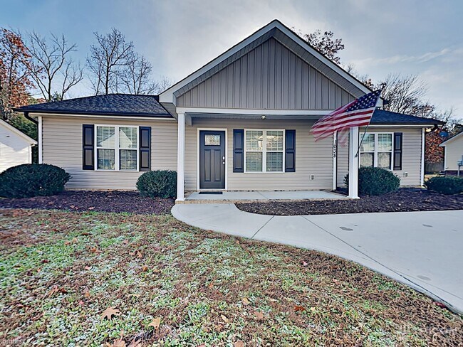 Building Photo - 1038 Gerry Court