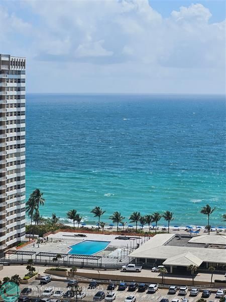 Foto del edificio - 1985 S Ocean Dr