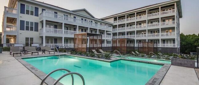 Foto del edificio - 5864 Stag's Leap Dr