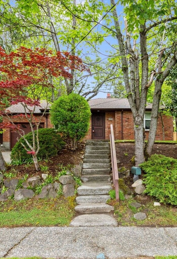 Primary Photo - DARLING BUNGALOW in Desirable Arroyo Heigh...