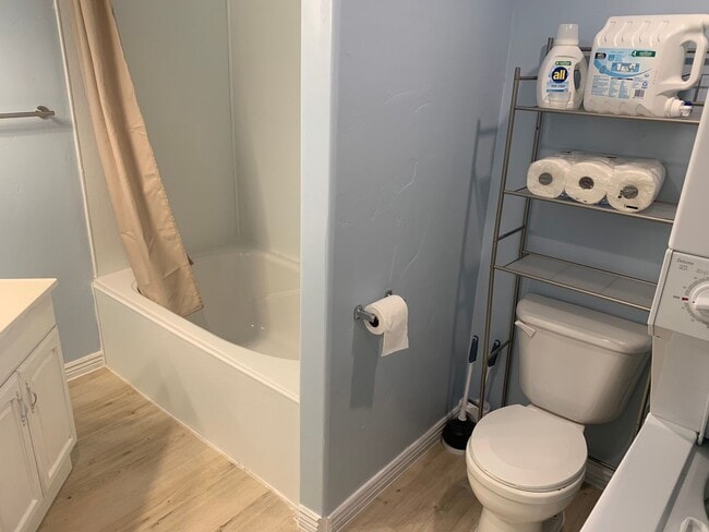 Building Photo - 4 Bedroom Basement Unit for Rent in PG $1800