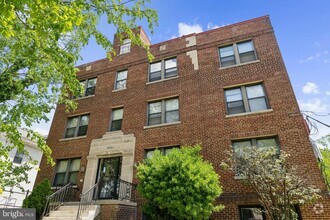 Building Photo - 5601 Colorado Ave NW