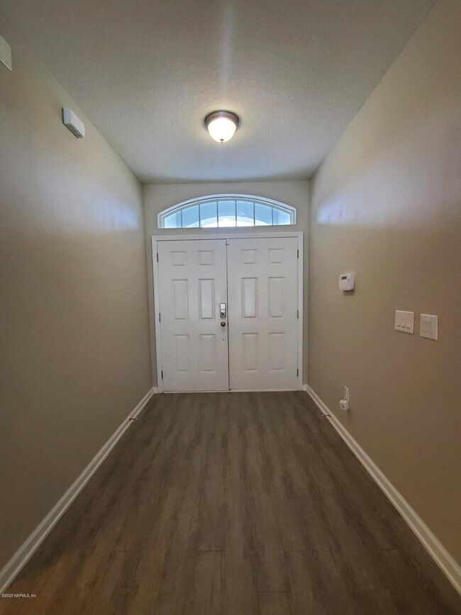 Foto del edificio - 995 Bent Creek Dr