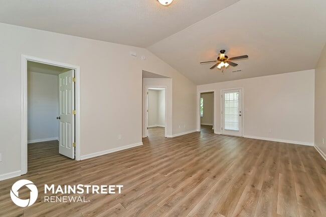 Foto del edificio - 6630 Hugh Willis Rd