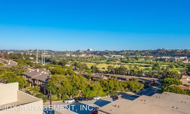 Foto del edificio - 5845-5855 Riley St