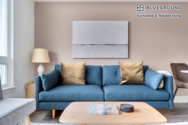 Foto del edificio - 19888 40th Ave W