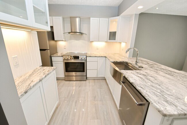 Foto del edificio - 18188 N Stoneridge Dr