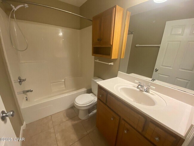 Building Photo - 2931 Cedars Crossing