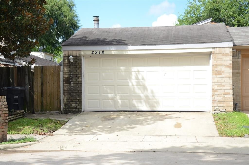 Primary Photo - 4218 Boone Rd