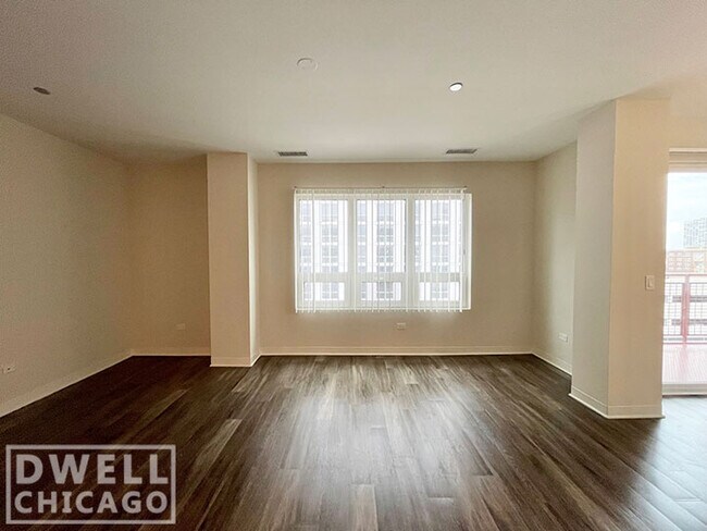 Foto del edificio - 1240 W Arthur Ave