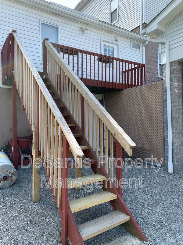 Building Photo - 2061 Brodhead Rd