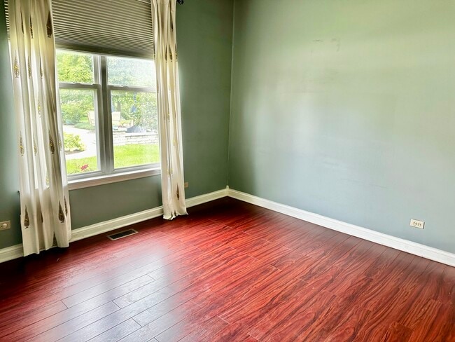Building Photo - 1254 Chicory Ln