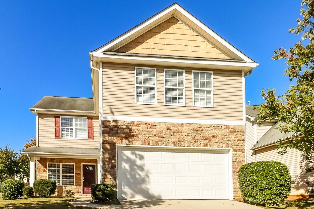 Primary Photo - 3012 Clover Rd NW