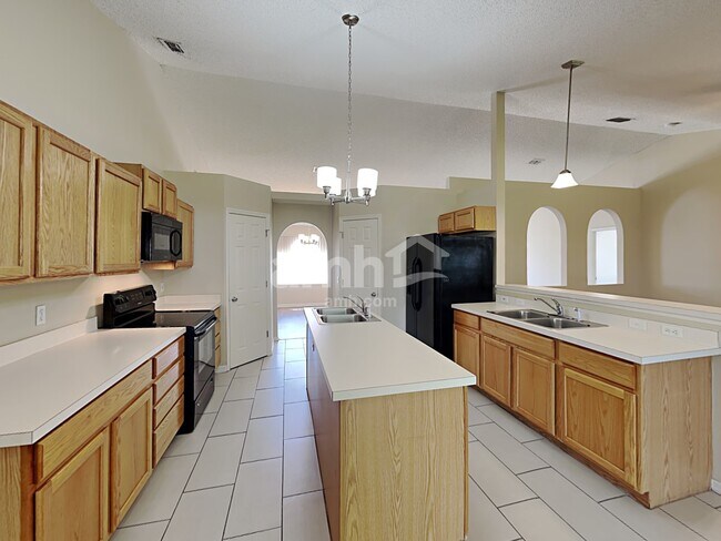 Foto del edificio - 3417 Hickory Hammock Rd
