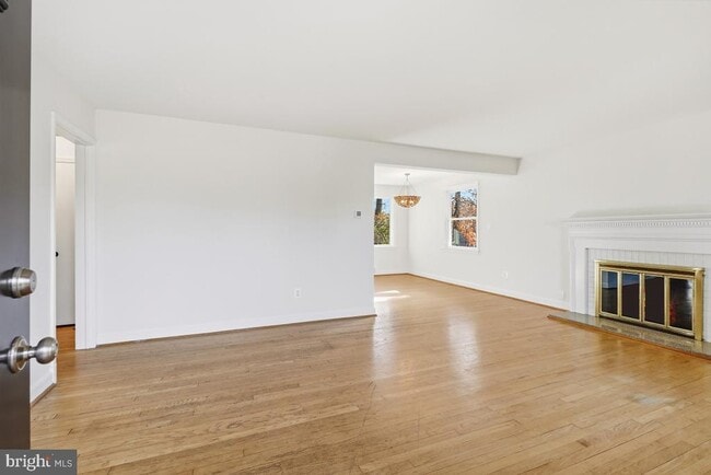 Building Photo - 2809 Pierpont St