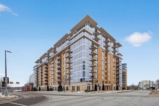 Welcome to Weston Place - 625 N Segoe Rd