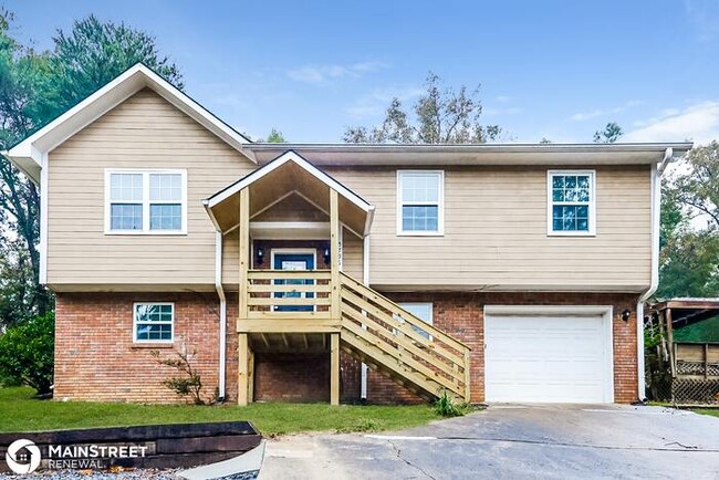 Building Photo - 5796 DUG HOLLOW RD, PINSON, AL 35126