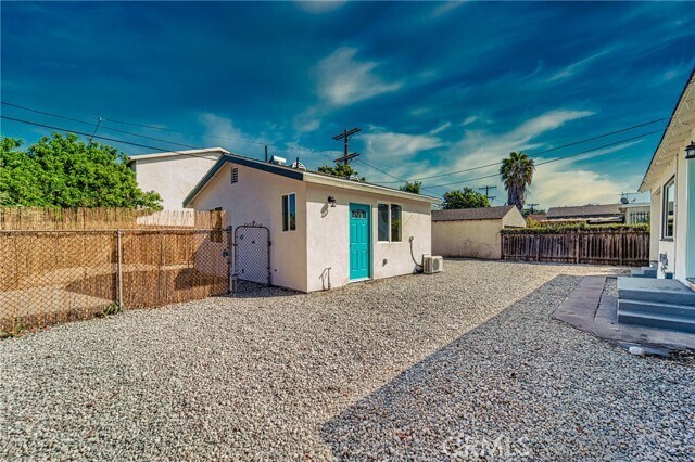 Foto del edificio - 11420 Clovis Ave