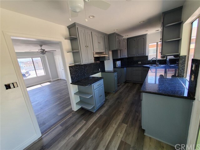 Foto del edificio - 1445 Leafdale Ave
