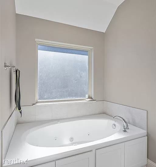 Foto del edificio - 3 br, 2 bath House - 217 Livingston Dr