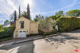 Building Photo - 5918 Canyon Cove