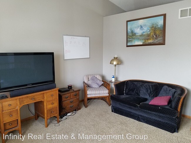Foto del edificio - 4437 9th St NW